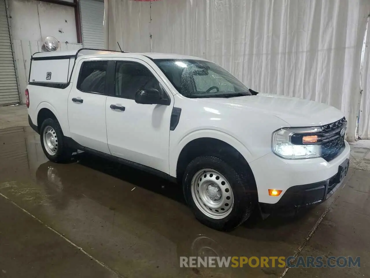 4 Photograph of a damaged car 3FTTW8E93PRA12249 FORD MAVERICK 2023
