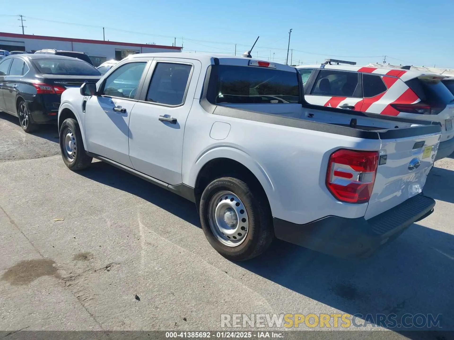 14 Photograph of a damaged car 3FTTW8E93PRA50807 FORD MAVERICK 2023