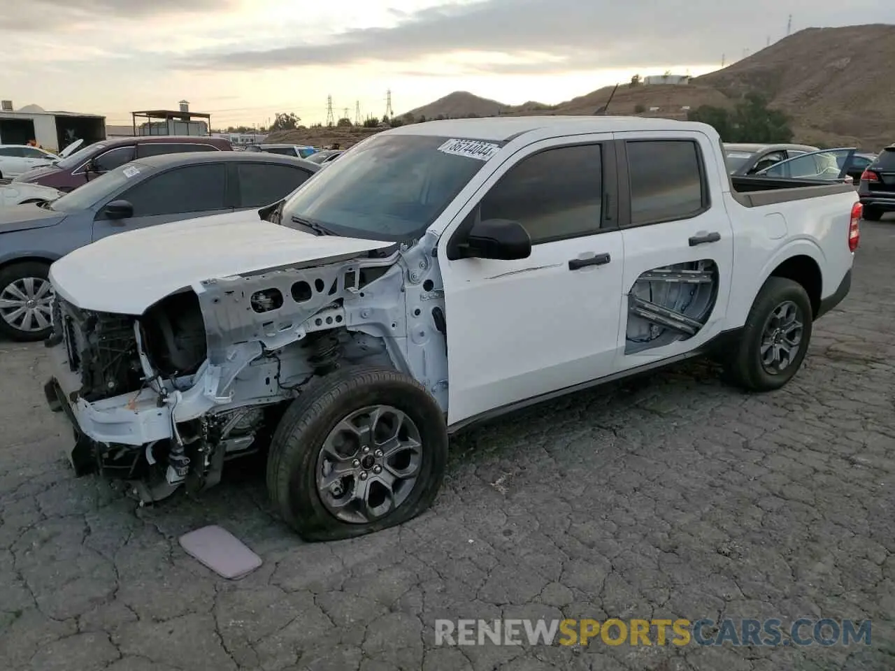 1 Photograph of a damaged car 3FTTW8E94PRA25687 FORD MAVERICK 2023