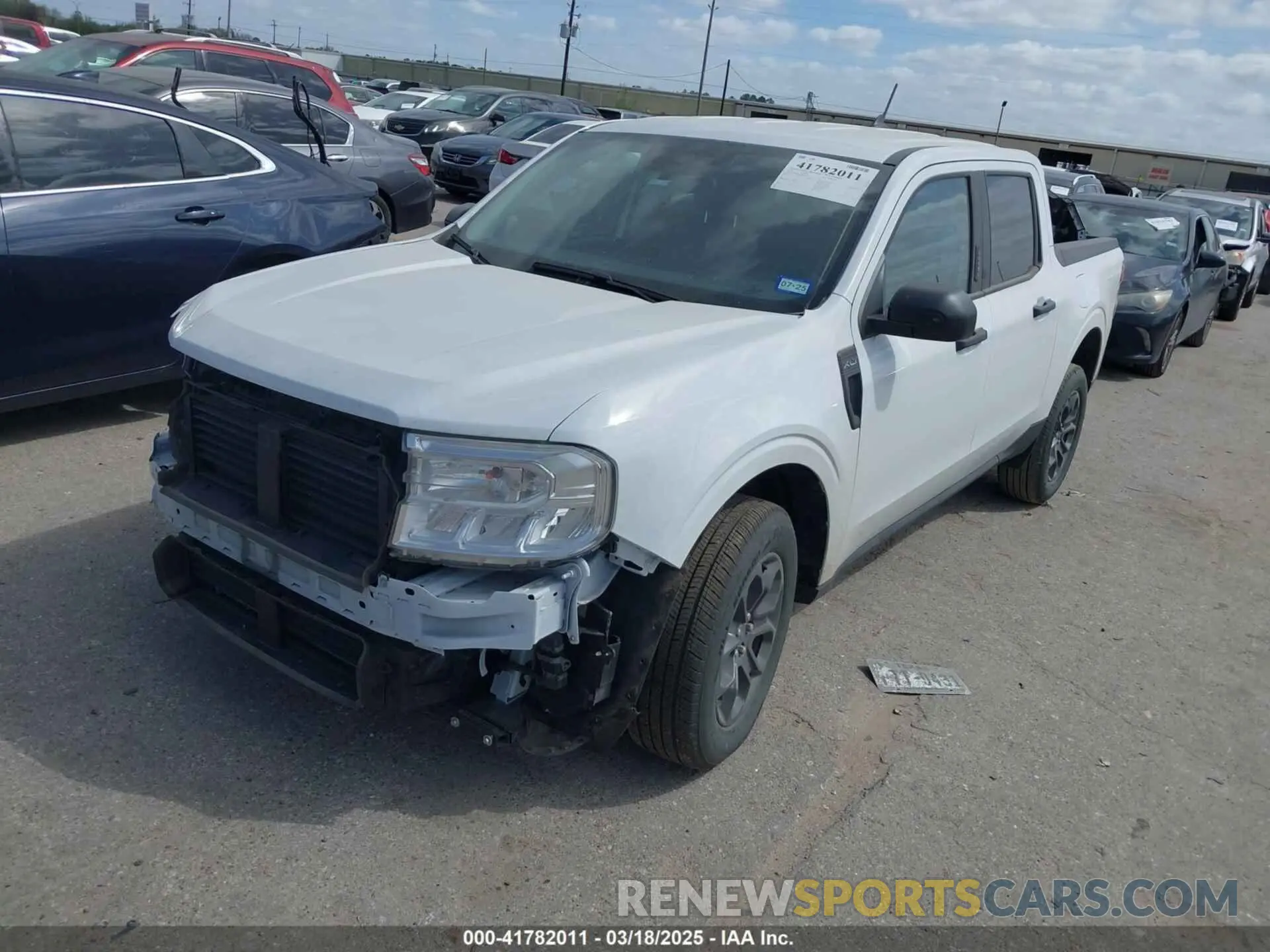 2 Photograph of a damaged car 3FTTW8E96PRA74020 FORD MAVERICK 2023