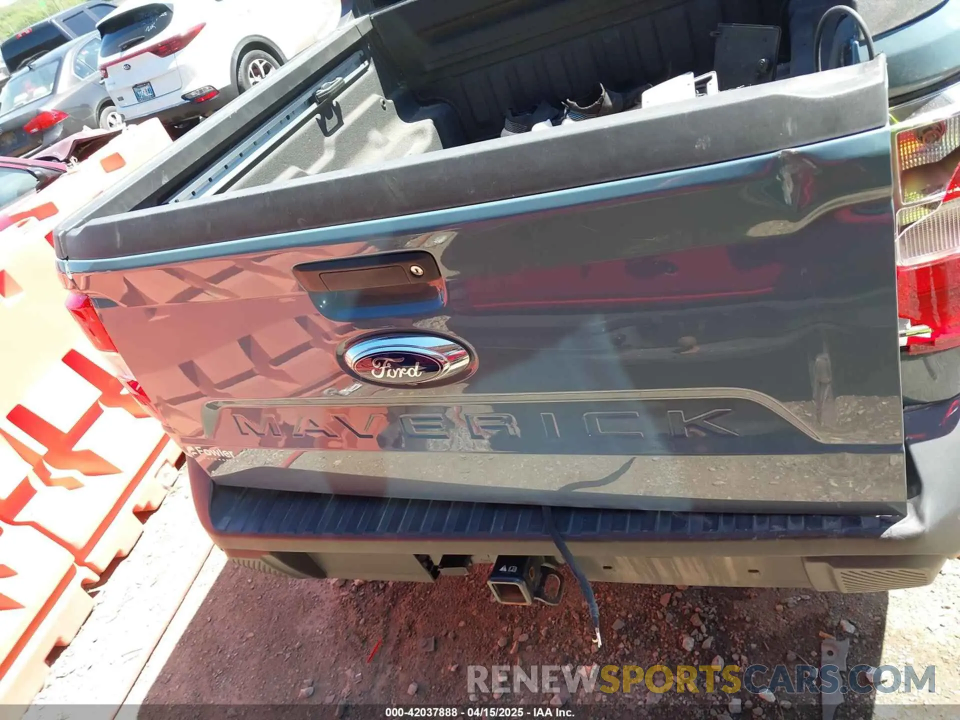 16 Photograph of a damaged car 3FTTW8E99PRA53842 FORD MAVERICK 2023