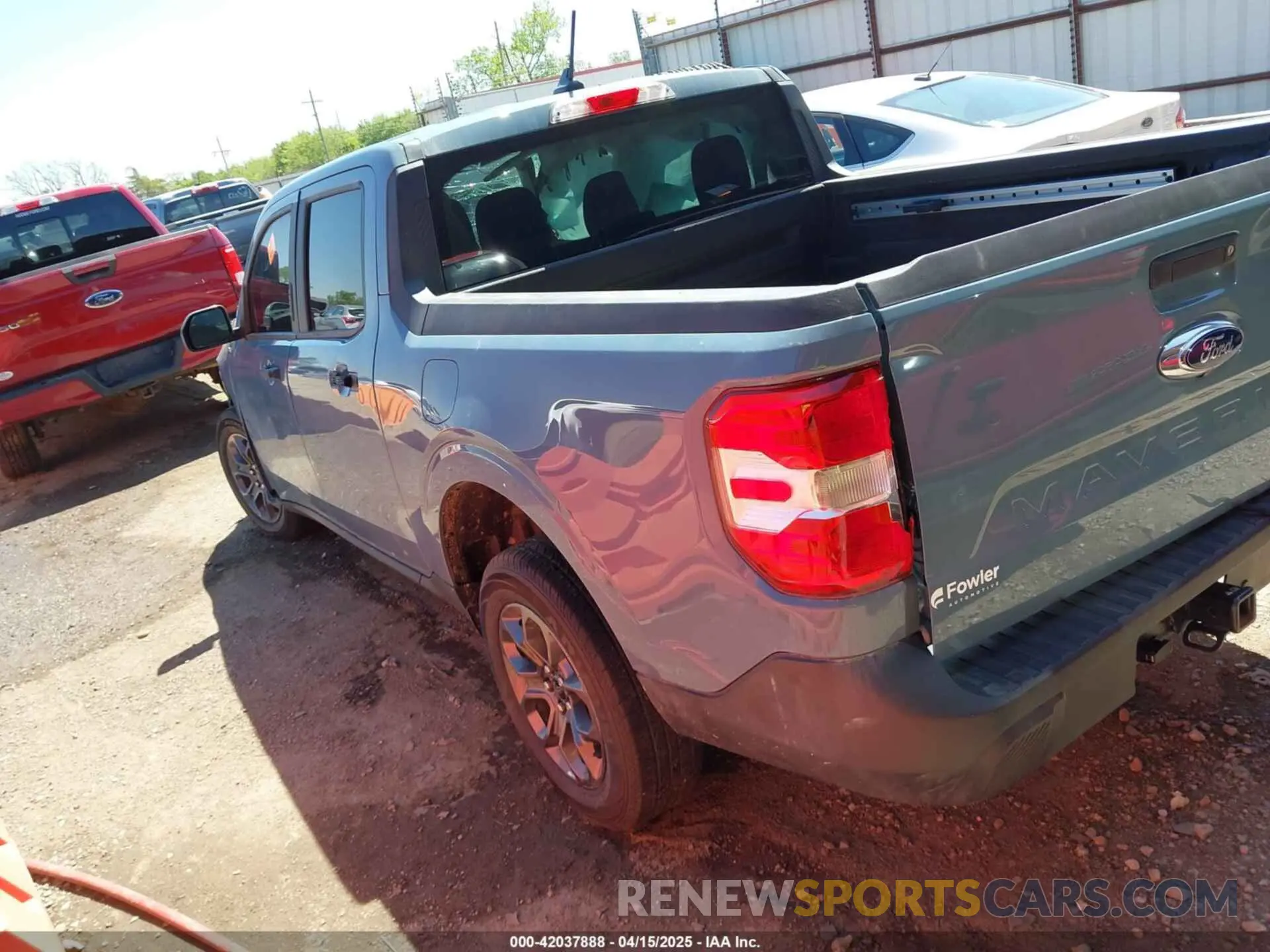 3 Photograph of a damaged car 3FTTW8E99PRA53842 FORD MAVERICK 2023