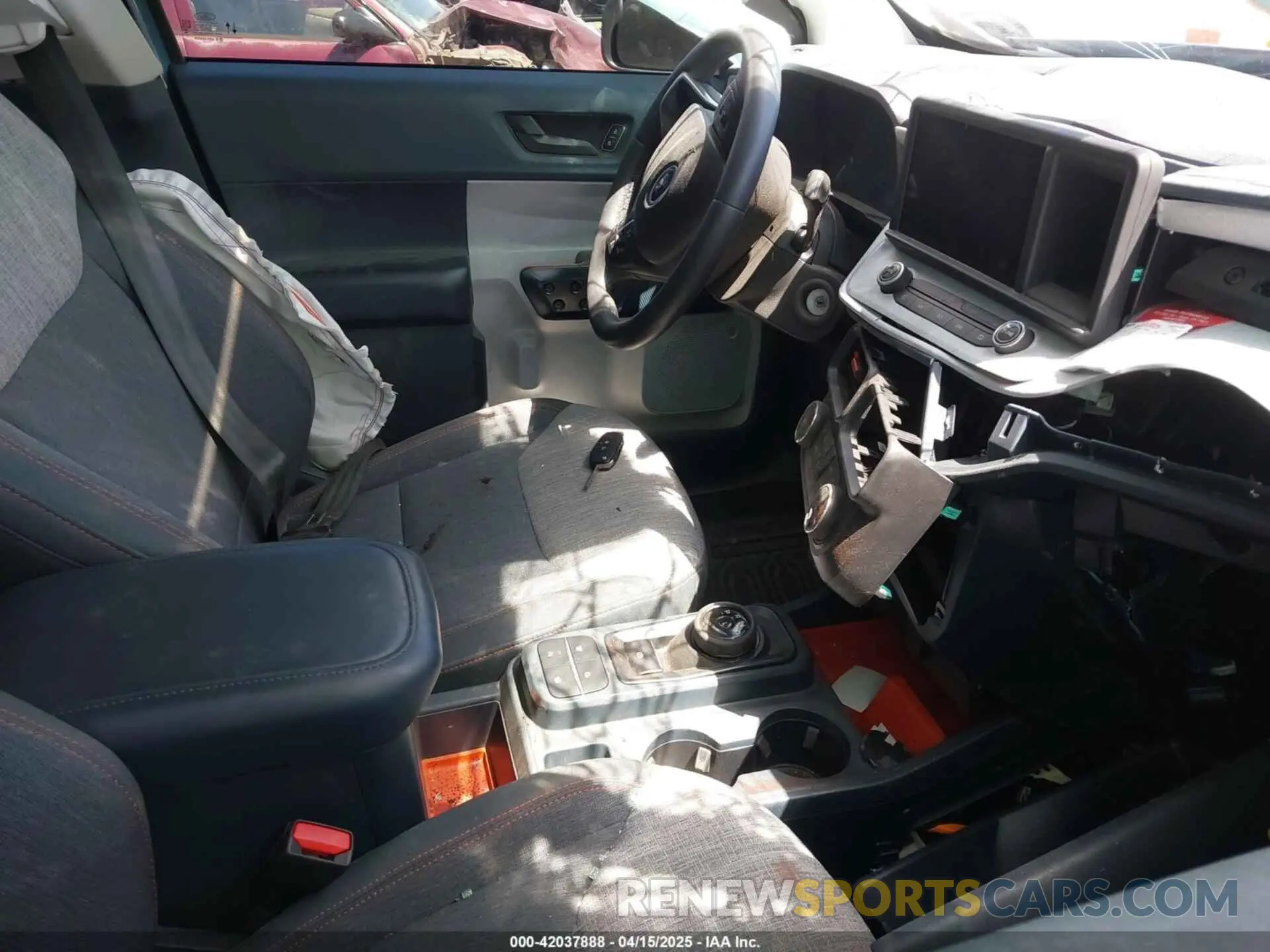 5 Photograph of a damaged car 3FTTW8E99PRA53842 FORD MAVERICK 2023