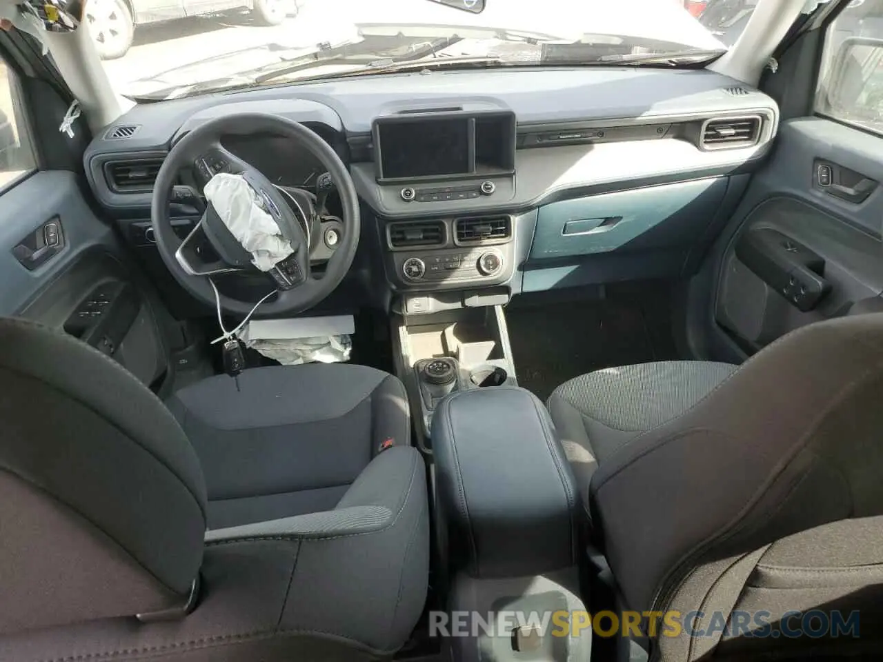 8 Photograph of a damaged car 3FTTW8F90PRA82869 FORD MAVERICK 2023