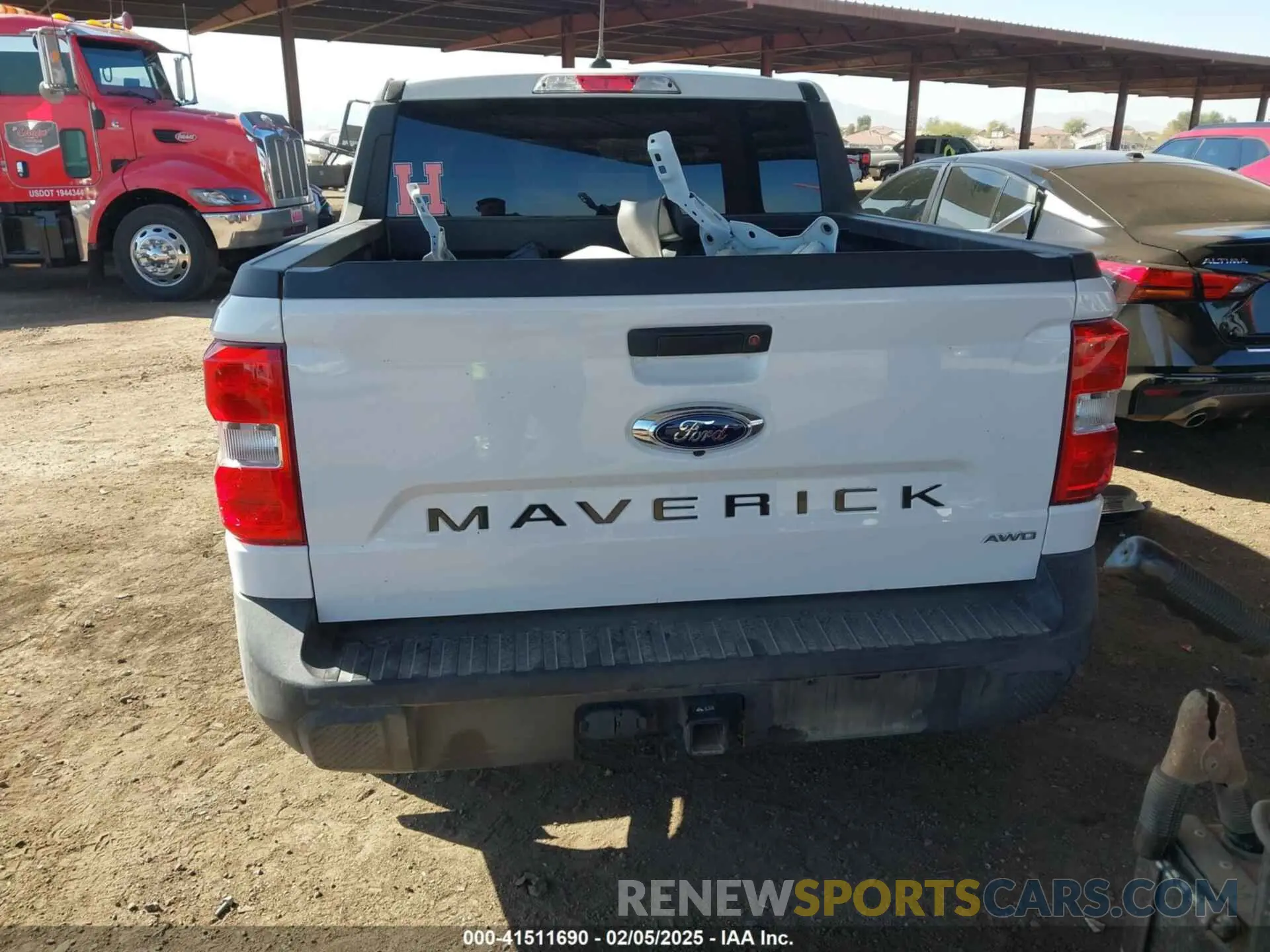 16 Photograph of a damaged car 3FTTW8F91PRA25080 FORD MAVERICK 2023
