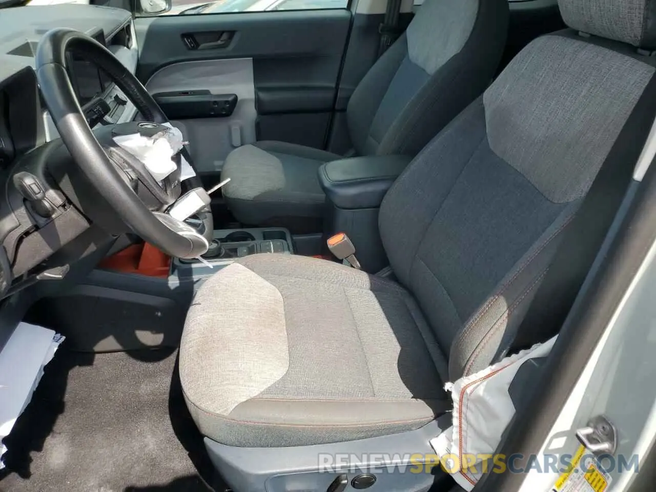 7 Photograph of a damaged car 3FTTW8F91PRA69502 FORD MAVERICK 2023