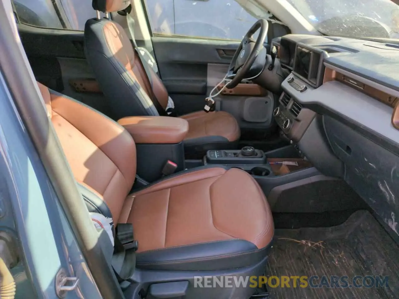 7 Photograph of a damaged car 3FTTW8F93PRA99276 FORD MAVERICK 2023