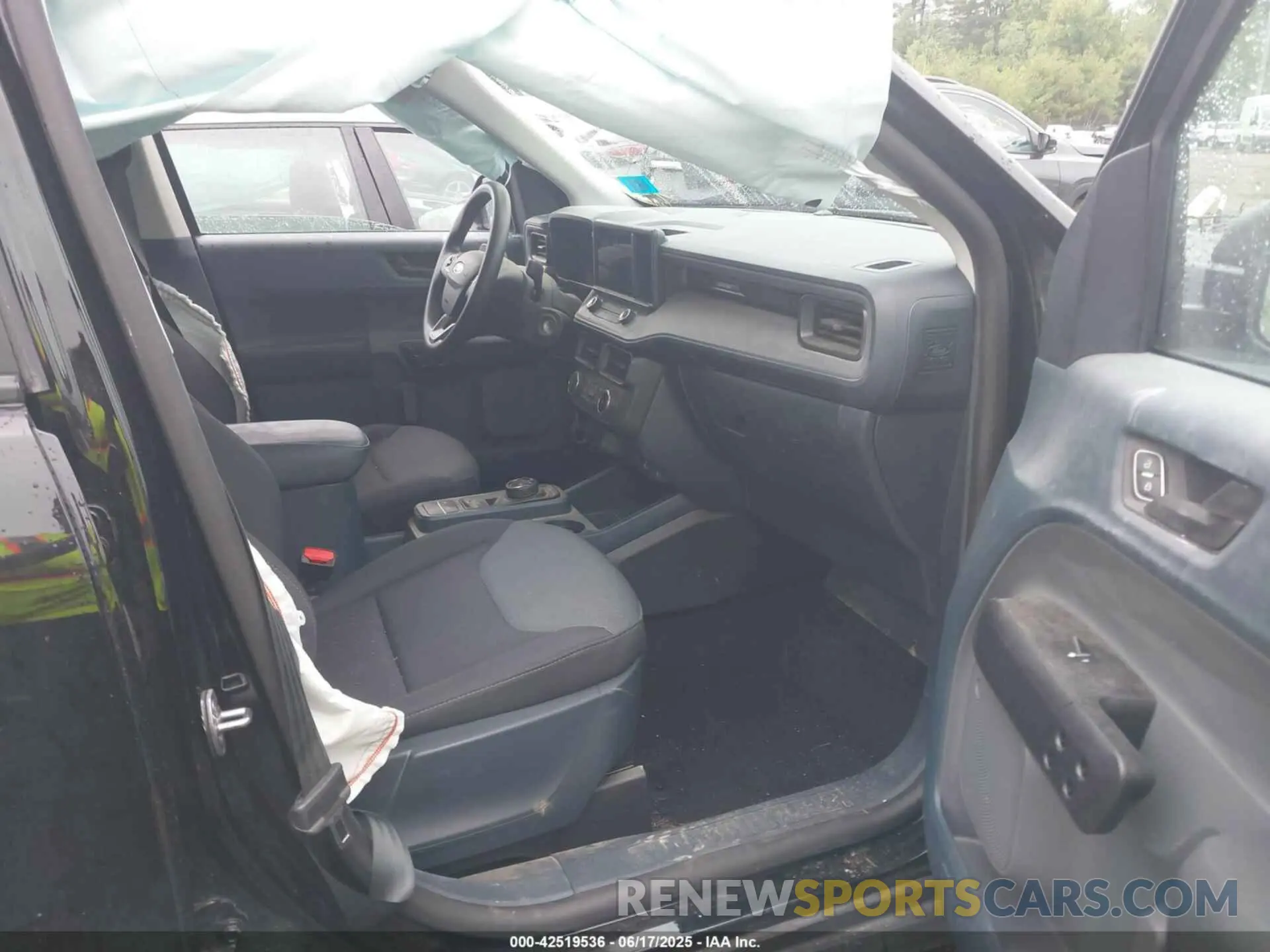 5 Photograph of a damaged car 3FTTW8F94PRA15014 FORD MAVERICK 2023