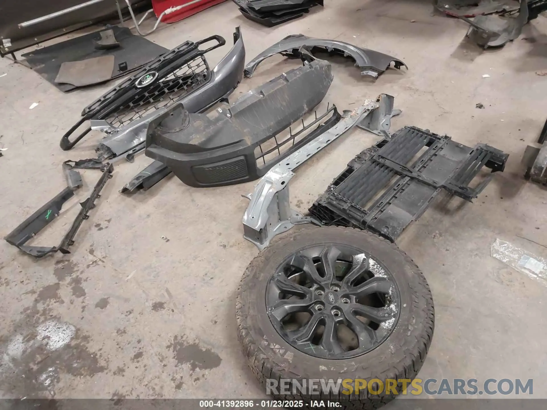 12 Photograph of a damaged car 3FTTW8F94PRA96046 FORD MAVERICK 2023