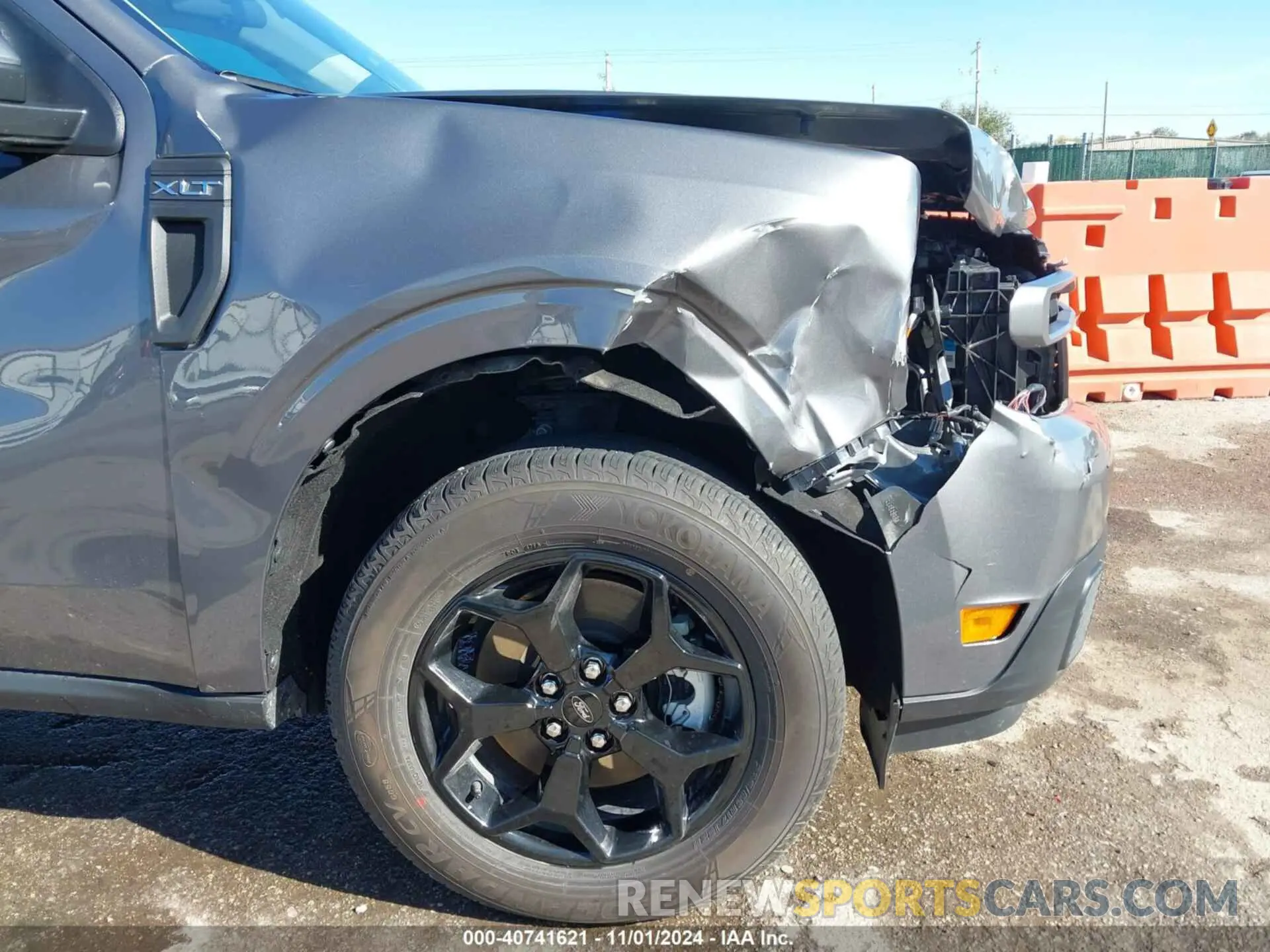 6 Photograph of a damaged car 3FTTW8F95PRA08573 FORD MAVERICK 2023