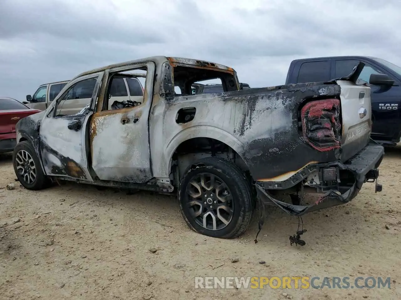 2 Photograph of a damaged car 3FTTW8F95PRA86383 FORD MAVERICK 2023