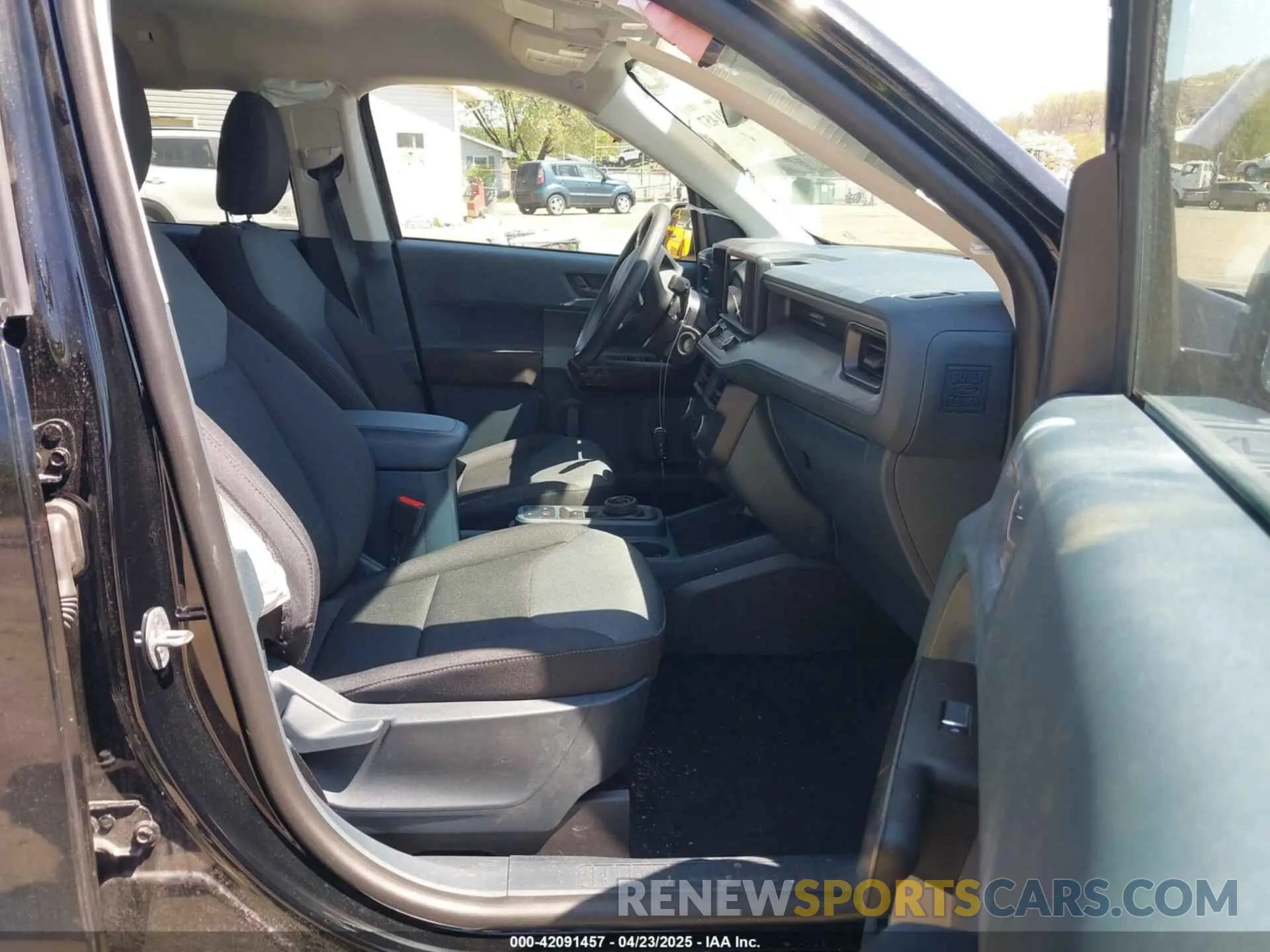 5 Photograph of a damaged car 3FTTW8F98PRA94283 FORD MAVERICK 2023