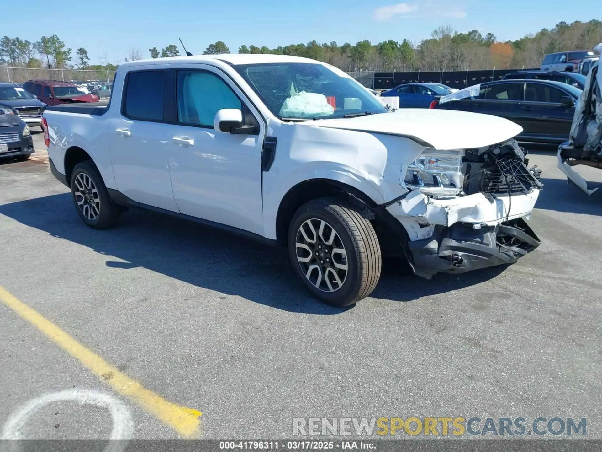 1 Photograph of a damaged car 3FTTW8F9XPRA44713 FORD MAVERICK 2023