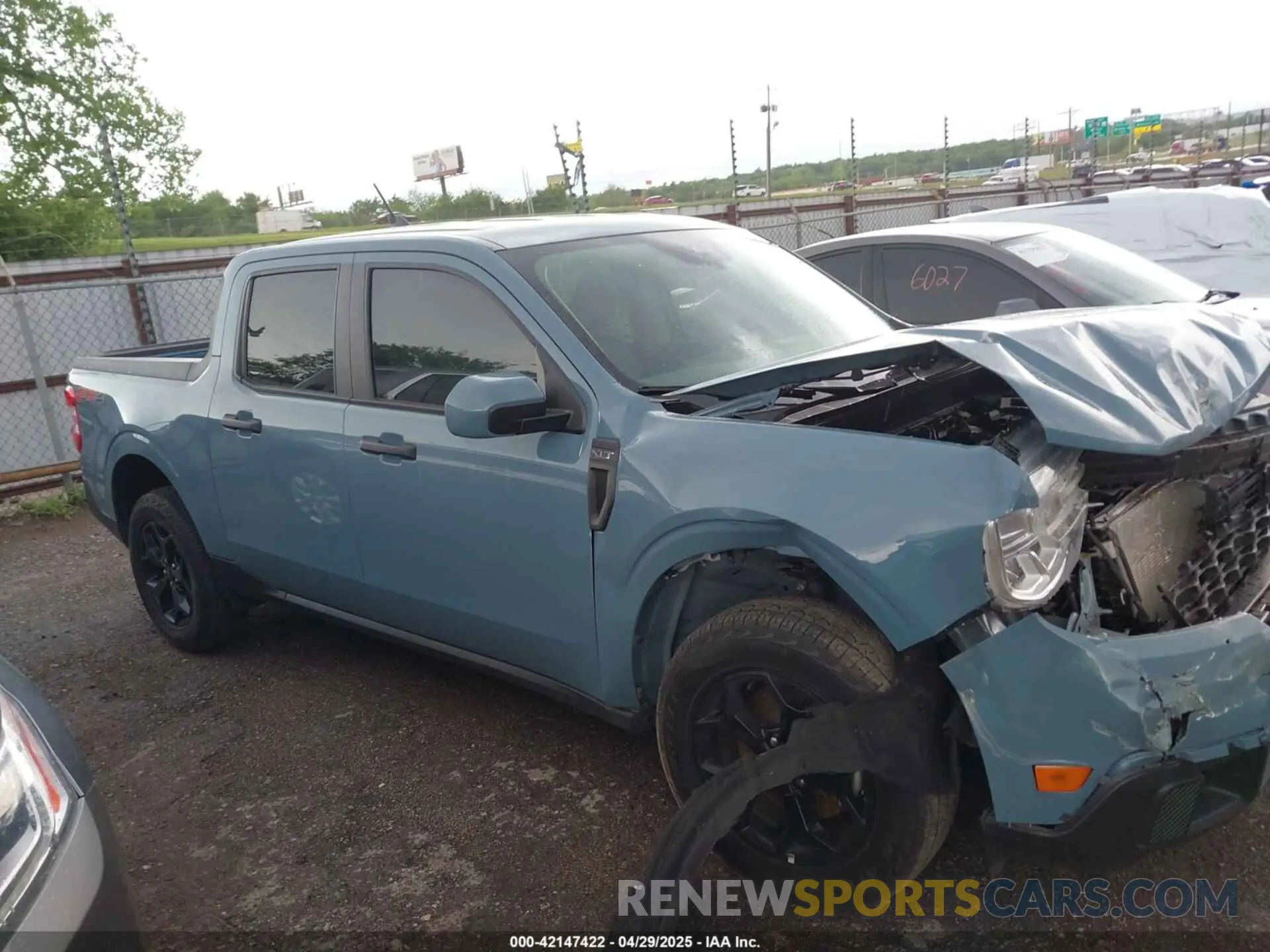 14 Photograph of a damaged car 3FTTW8F9XPRA99145 FORD MAVERICK 2023