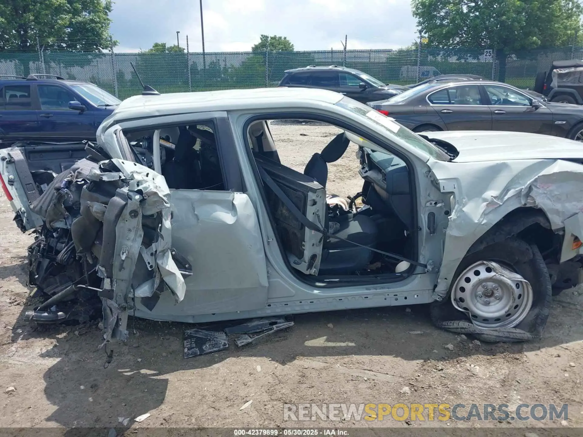 12 Photograph of a damaged car 3FTTW8A30RRA76270 FORD MAVERICK 2024