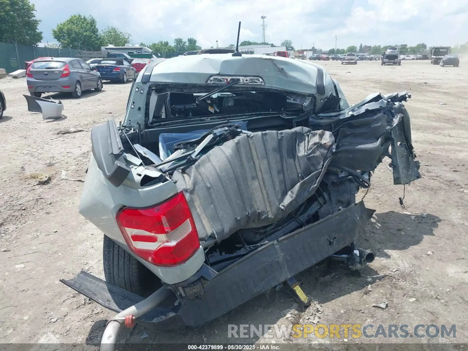 15 Photograph of a damaged car 3FTTW8A30RRA76270 FORD MAVERICK 2024