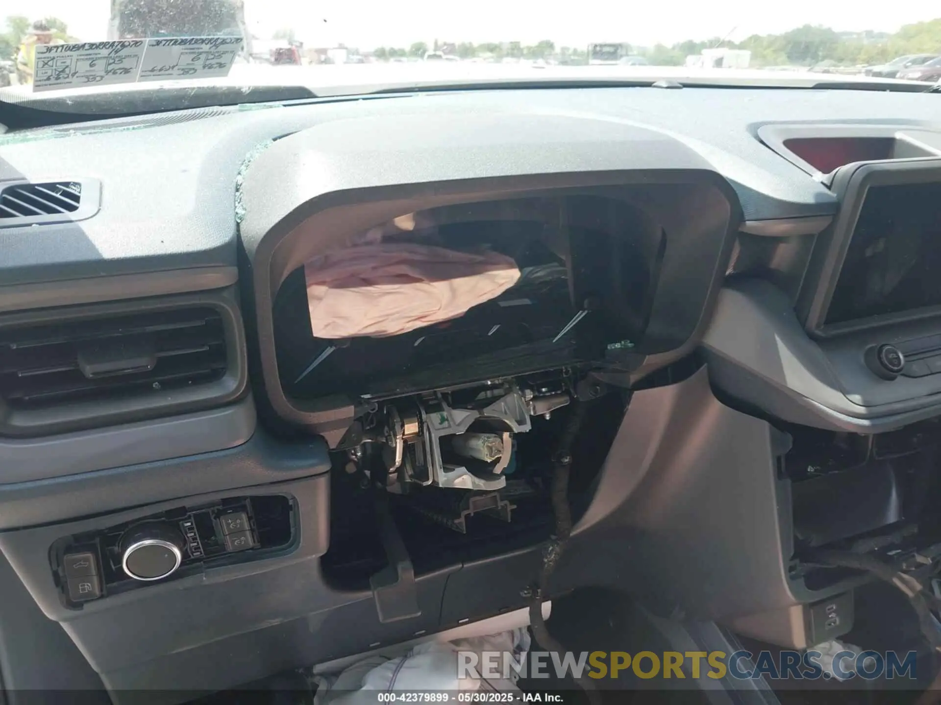 7 Photograph of a damaged car 3FTTW8A30RRA76270 FORD MAVERICK 2024