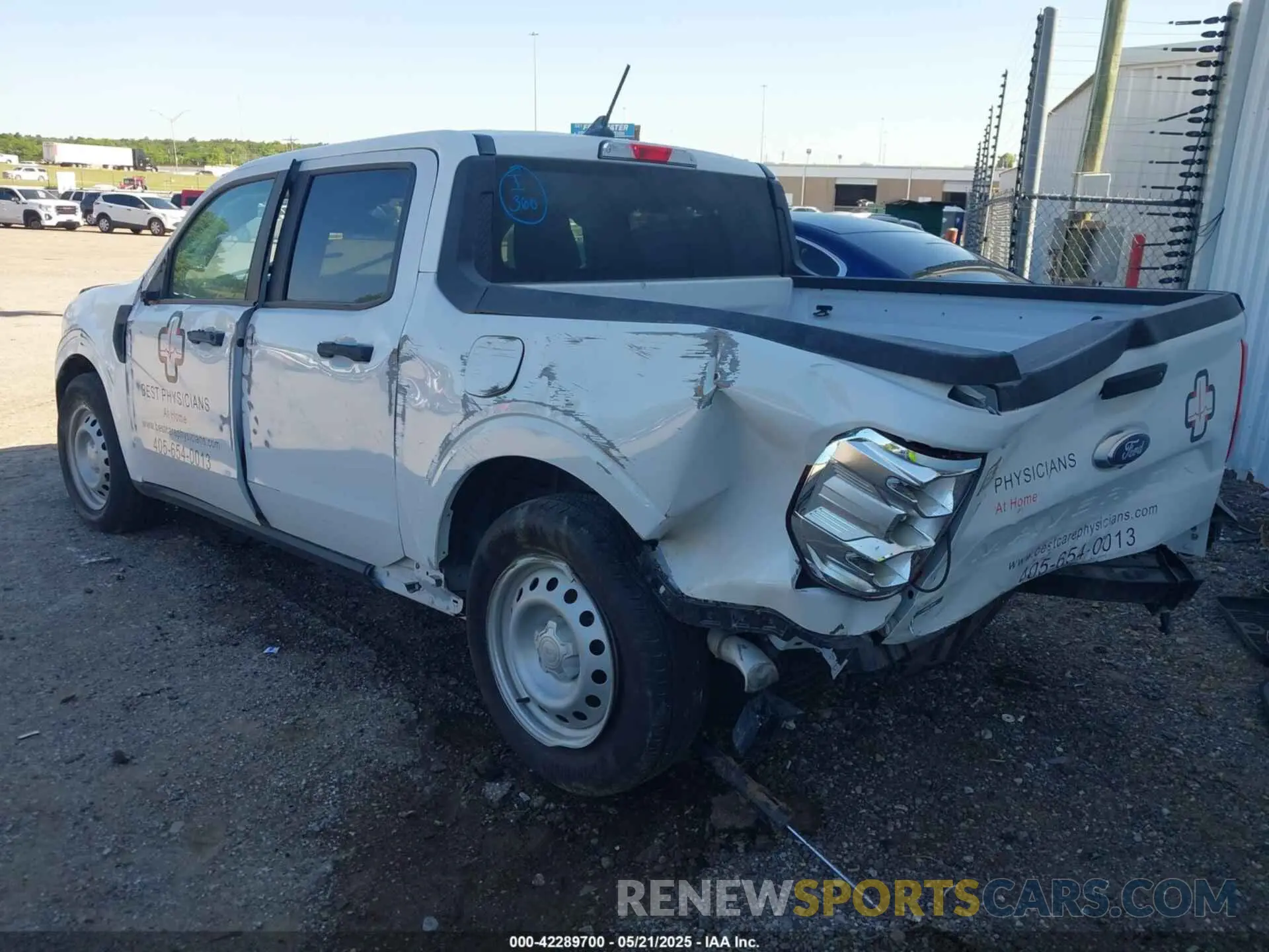 3 Photograph of a damaged car 3FTTW8A33RRA31758 FORD MAVERICK 2024