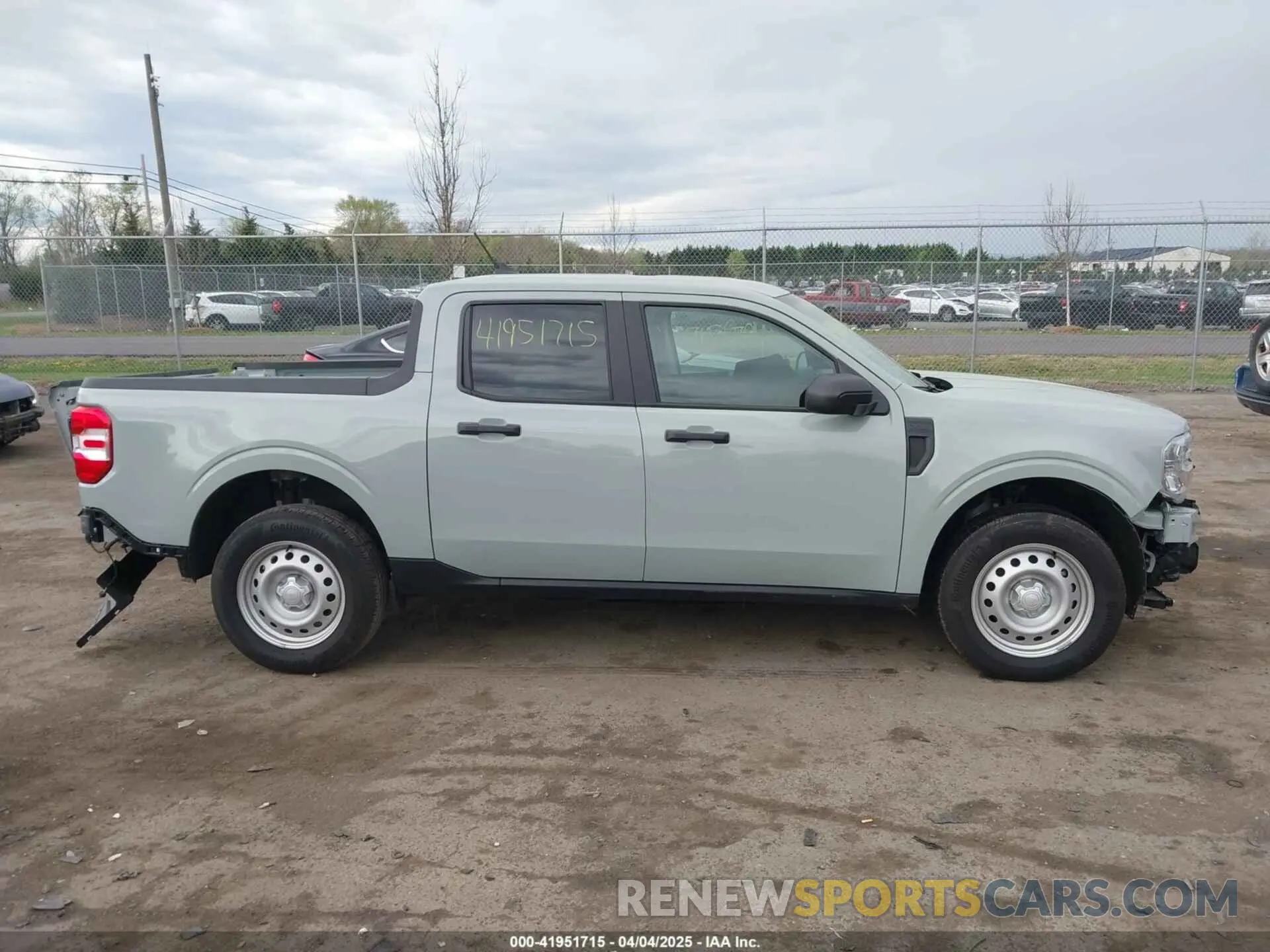 14 Photograph of a damaged car 3FTTW8A33RRA79678 FORD MAVERICK 2024