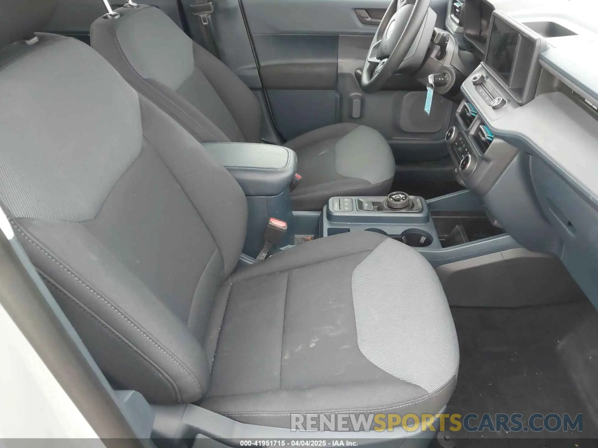 5 Photograph of a damaged car 3FTTW8A33RRA79678 FORD MAVERICK 2024