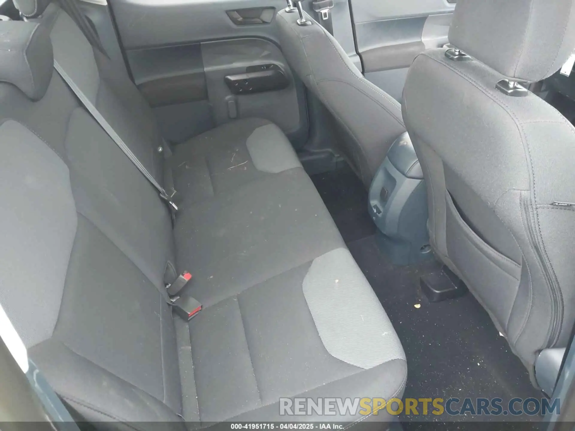 8 Photograph of a damaged car 3FTTW8A33RRA79678 FORD MAVERICK 2024