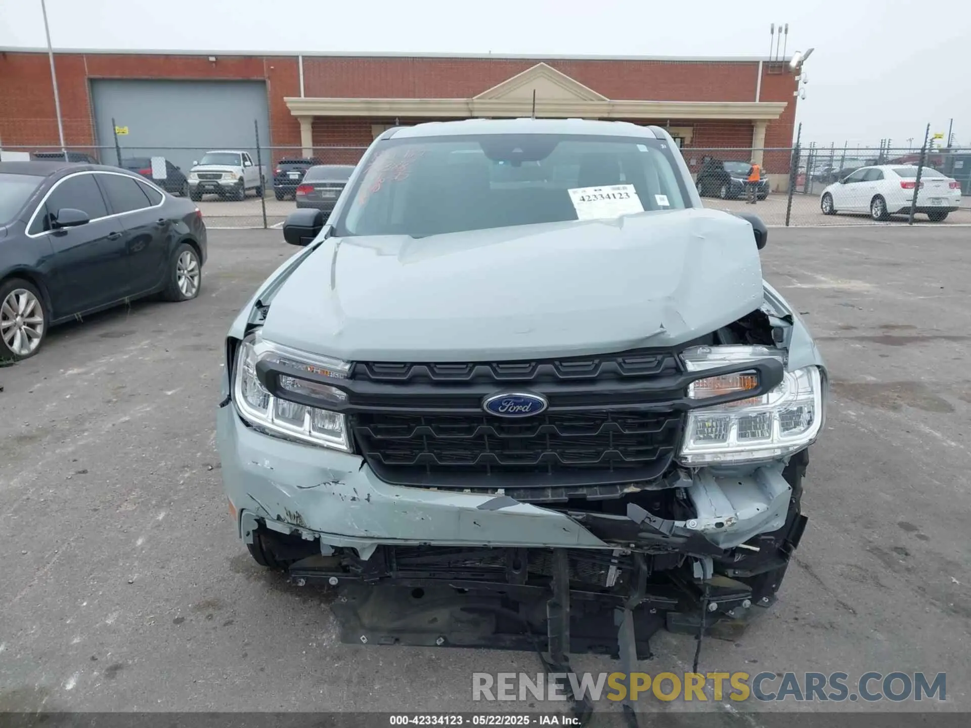 13 Photograph of a damaged car 3FTTW8A33RRA94567 FORD MAVERICK 2024