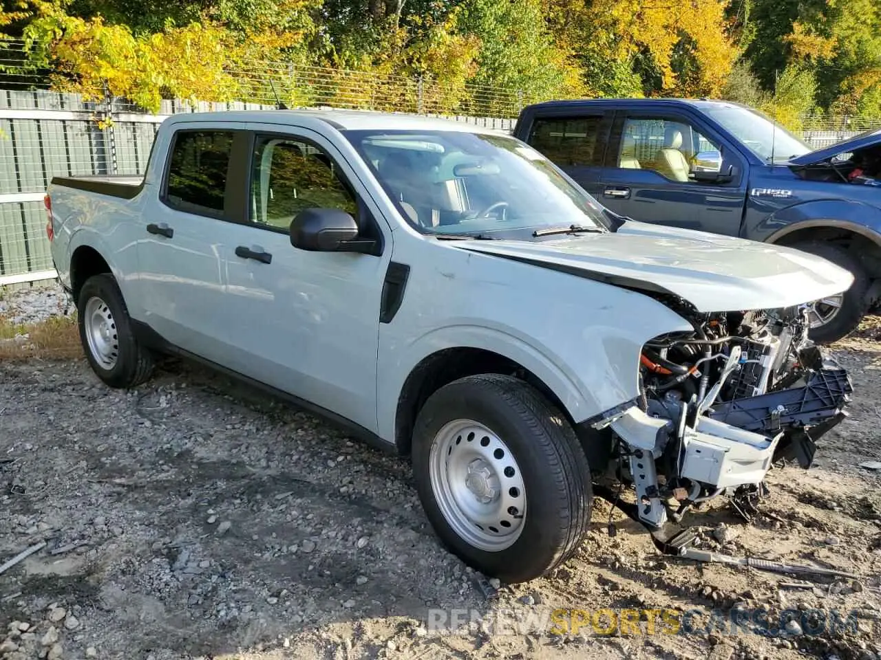 4 Photograph of a damaged car 3FTTW8A33RRB10024 FORD MAVERICK 2024