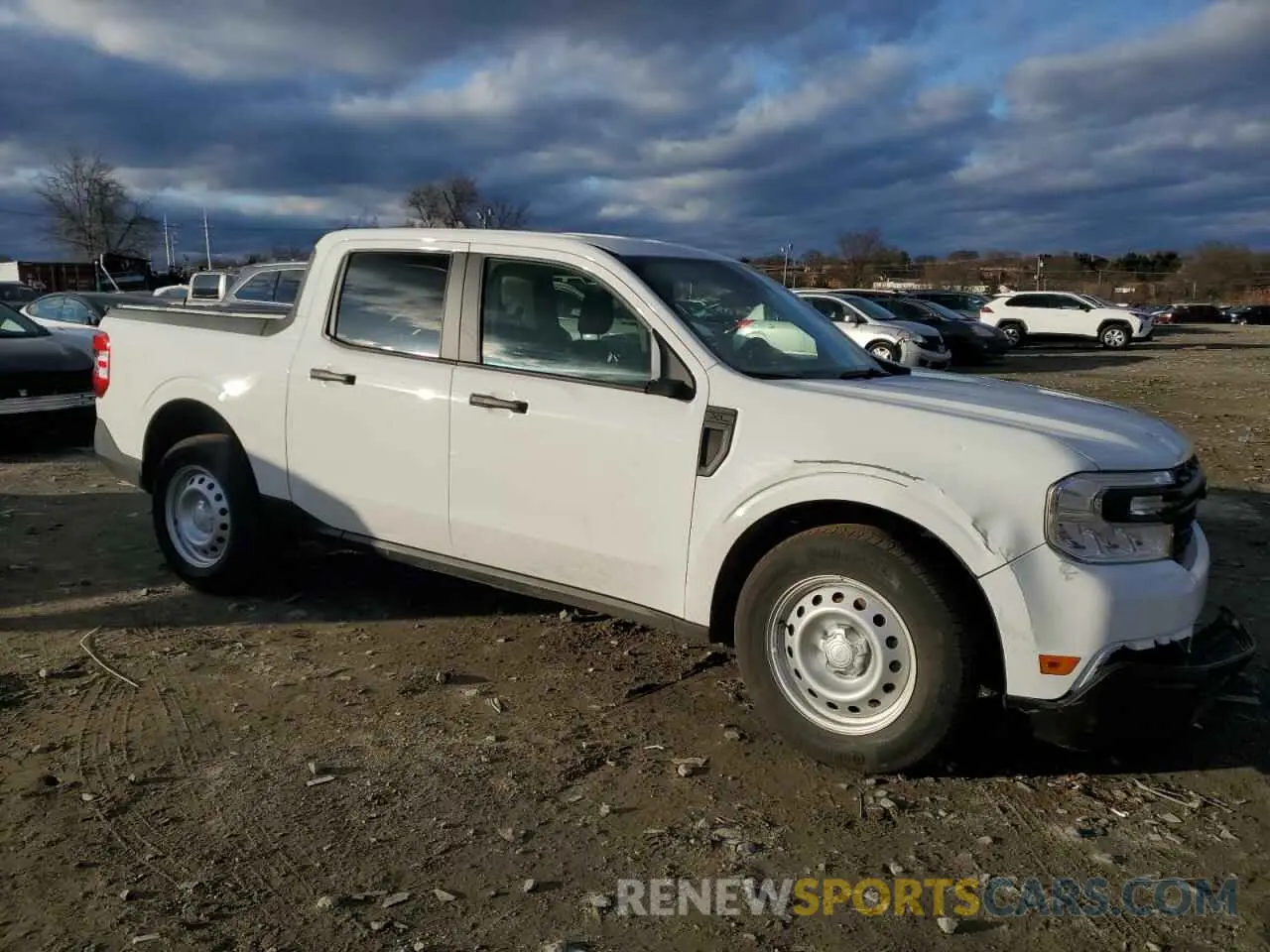 4 Photograph of a damaged car 3FTTW8A36RRB37315 FORD MAVERICK 2024