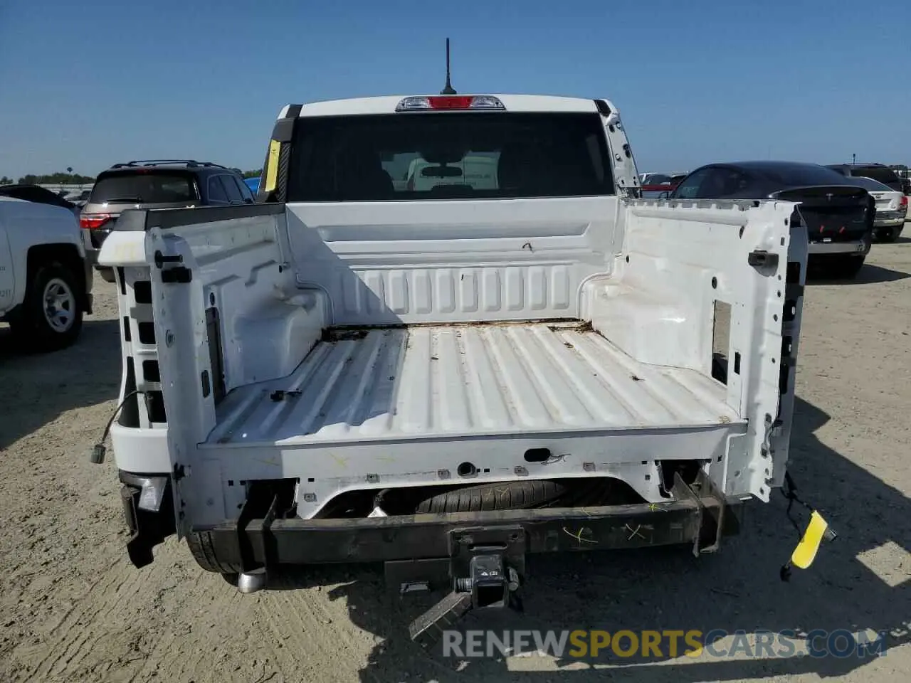 6 Photograph of a damaged car 3FTTW8A37RRA33819 FORD MAVERICK 2024