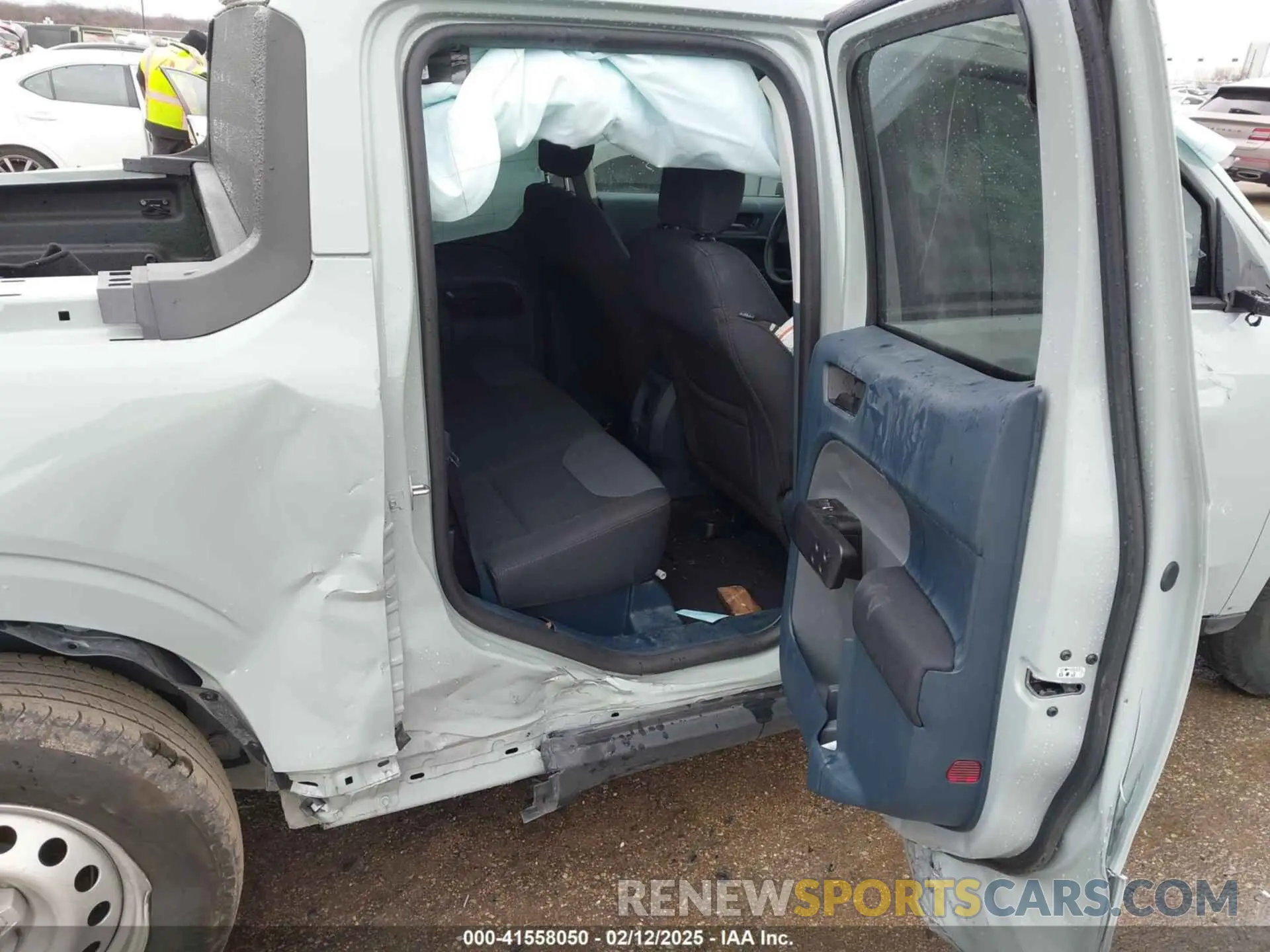 8 Photograph of a damaged car 3FTTW8A39RRA88983 FORD MAVERICK 2024