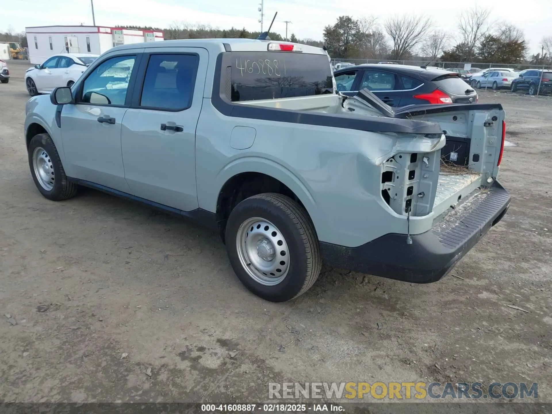 3 Photograph of a damaged car 3FTTW8A39RRB07435 FORD MAVERICK 2024