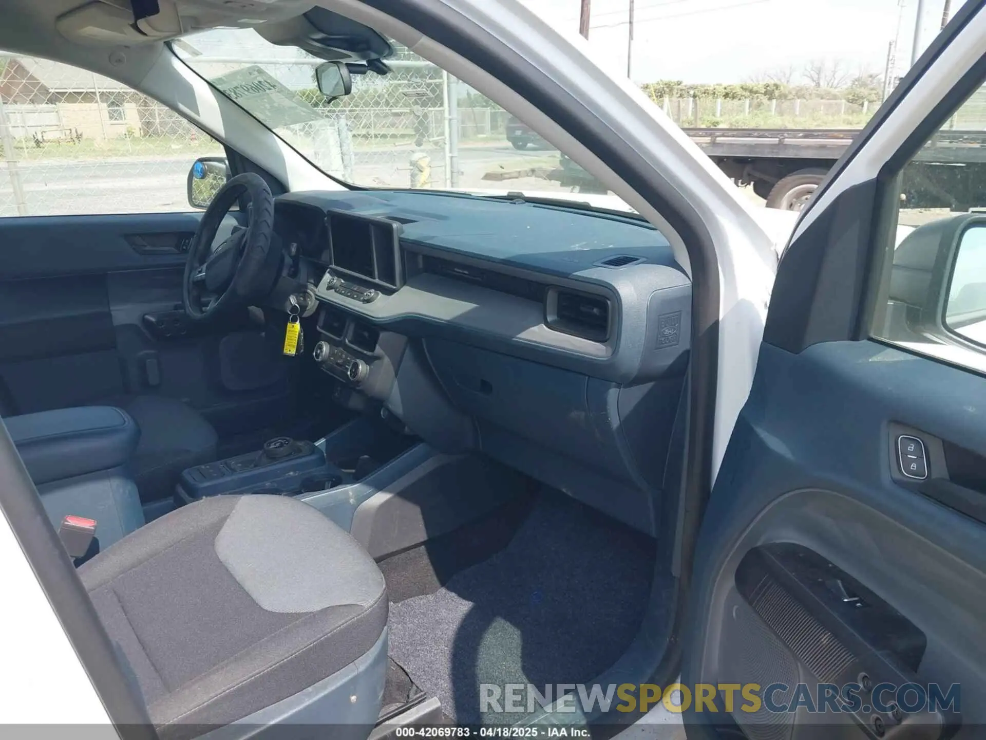 5 Photograph of a damaged car 3FTTW8A3XRRB20467 FORD MAVERICK 2024