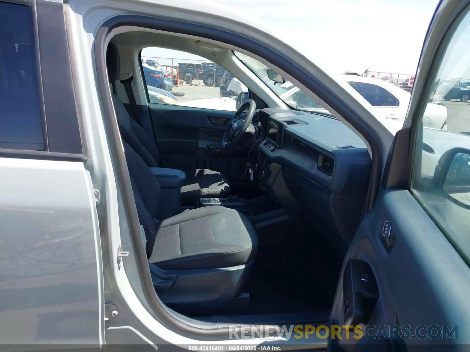 5 Photograph of a damaged car 3FTTW8A93RRA63548 FORD MAVERICK 2024