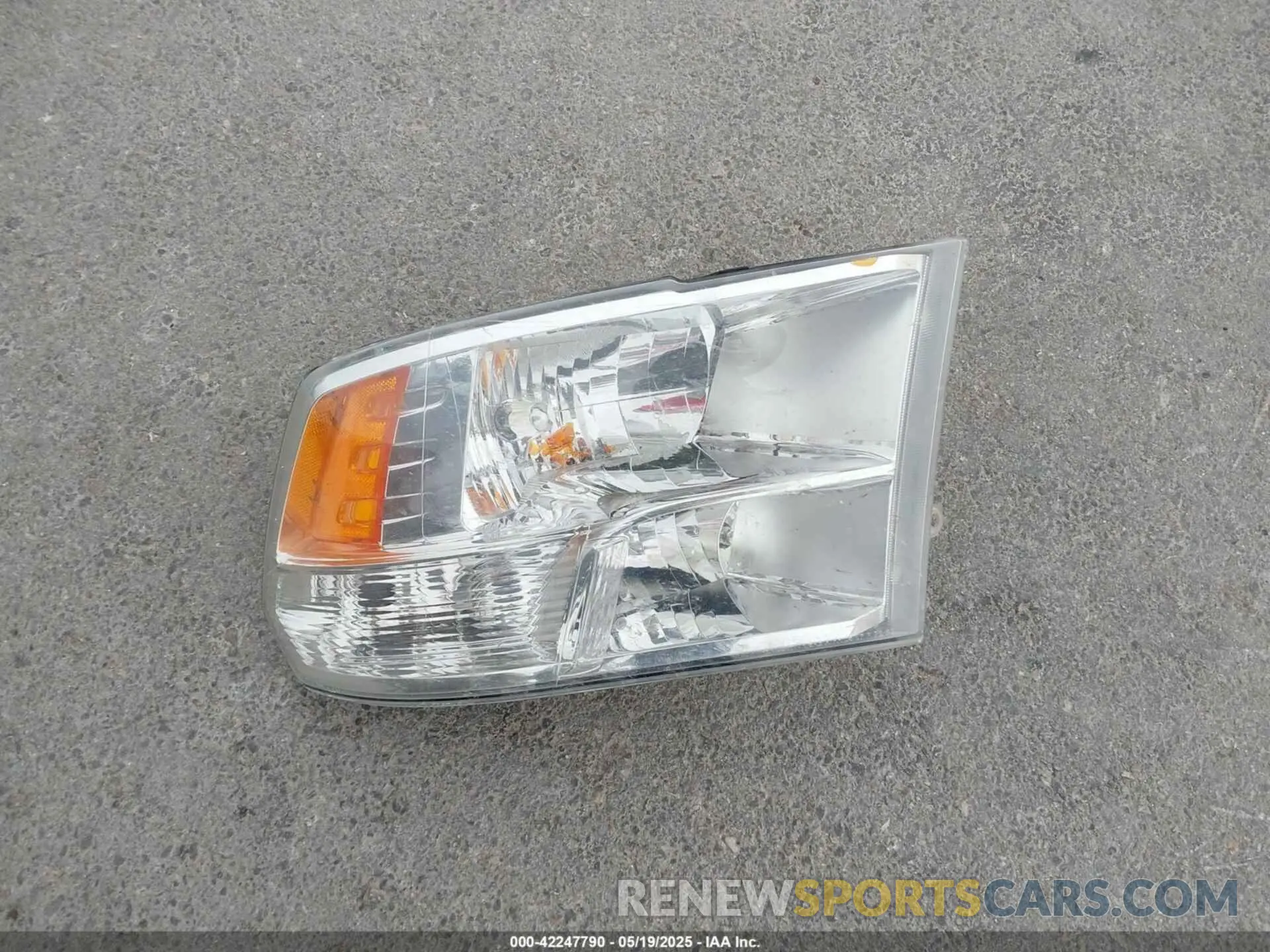 11 Photograph of a damaged car 3FTTW8H30RRB53550 FORD MAVERICK 2024