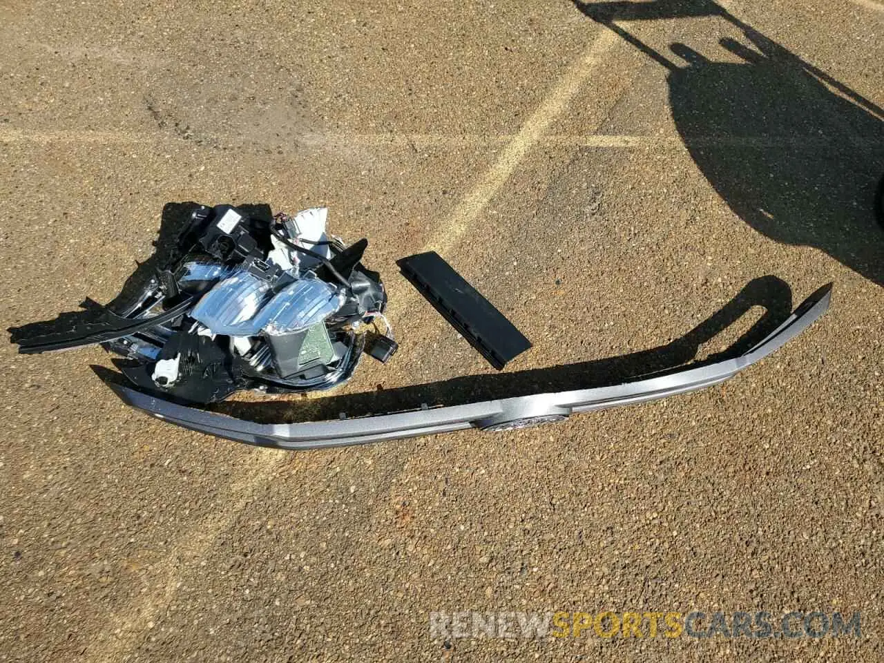 12 Photograph of a damaged car 3FTTW8H31RRB61575 FORD MAVERICK 2024