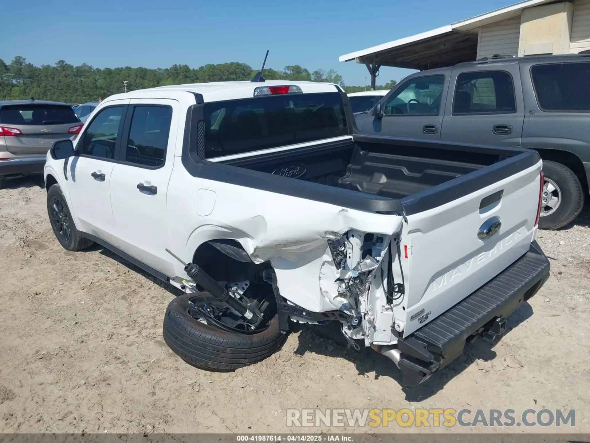 3 Photograph of a damaged car 3FTTW8H32RRB19321 FORD MAVERICK 2024