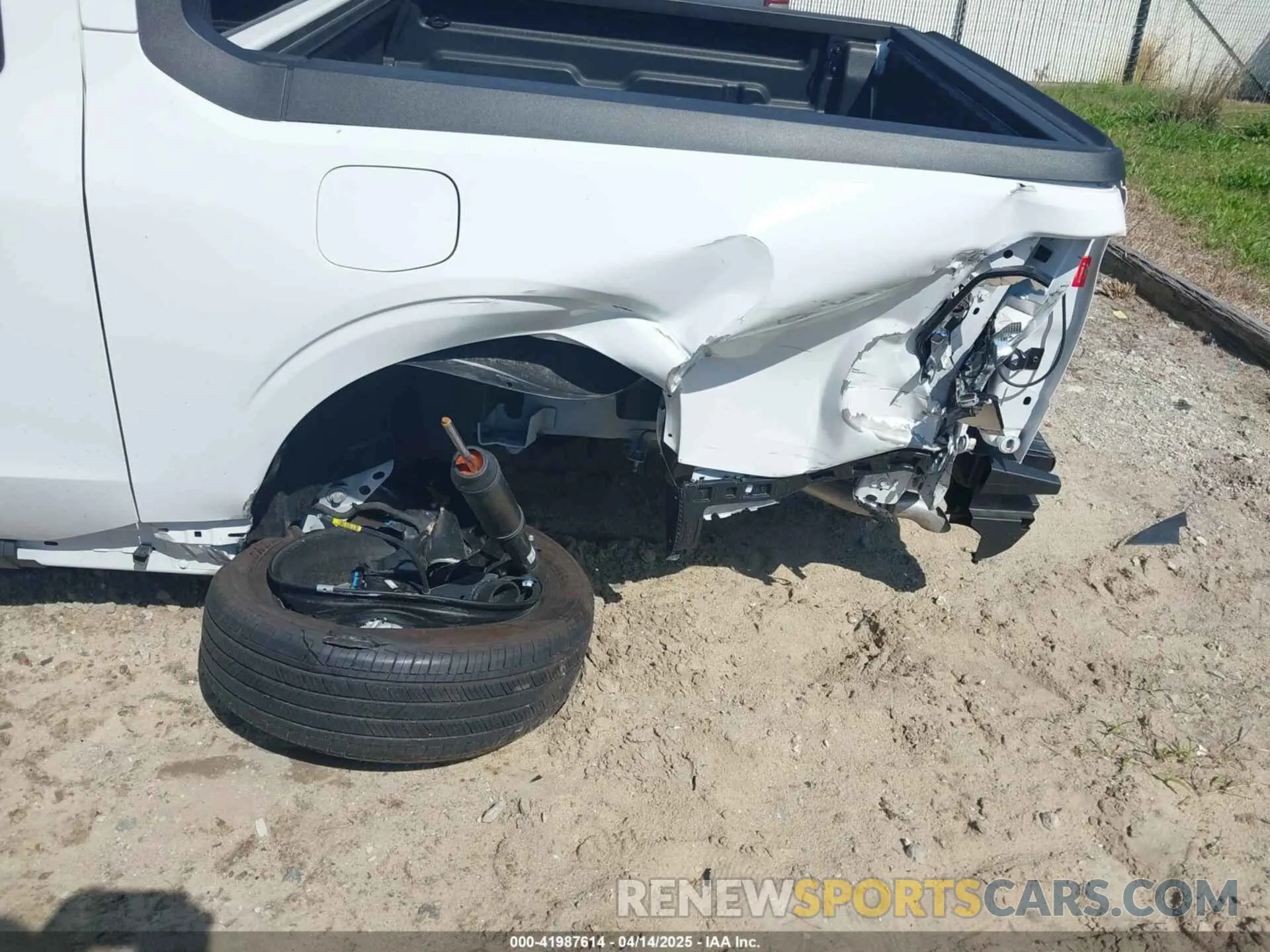 6 Photograph of a damaged car 3FTTW8H32RRB19321 FORD MAVERICK 2024