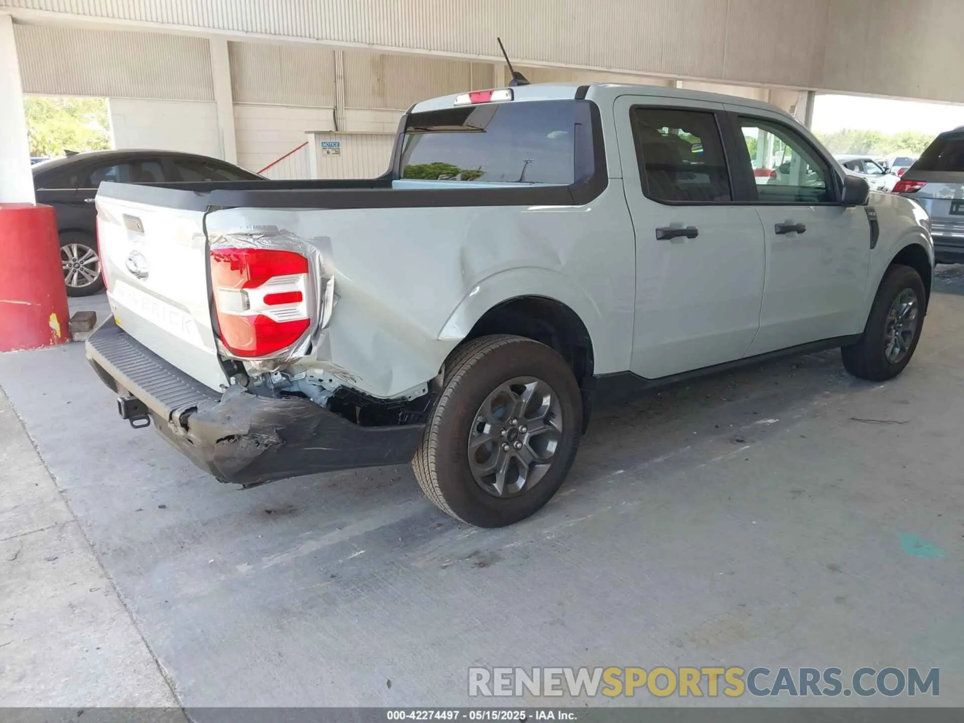 4 Photograph of a damaged car 3FTTW8H32RRB63643 FORD MAVERICK 2024