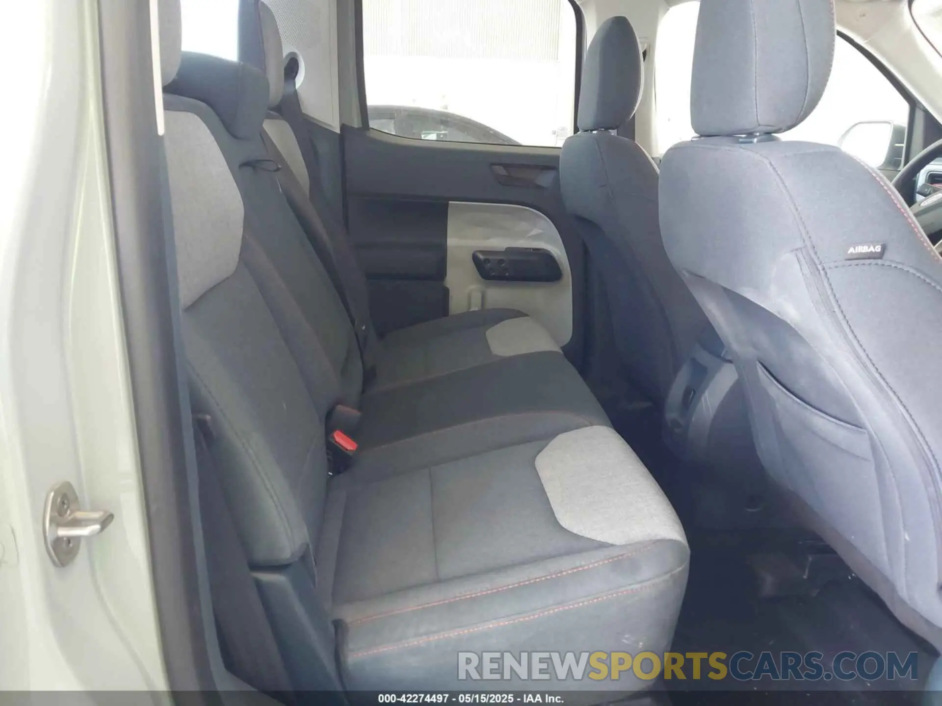 8 Photograph of a damaged car 3FTTW8H32RRB63643 FORD MAVERICK 2024