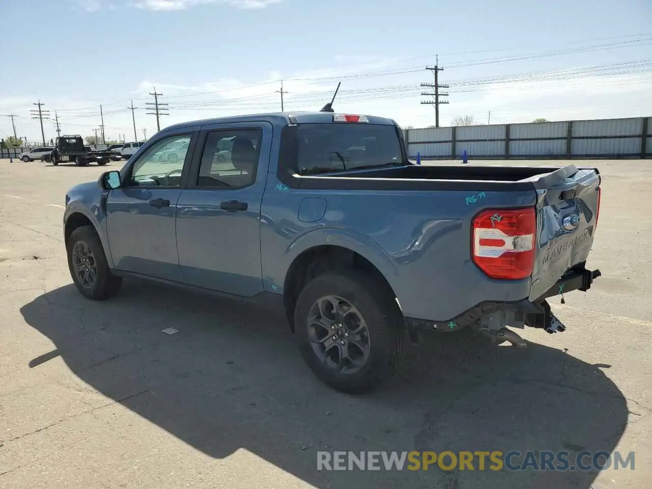 2 Photograph of a damaged car 3FTTW8H33RRA01536 FORD MAVERICK 2024