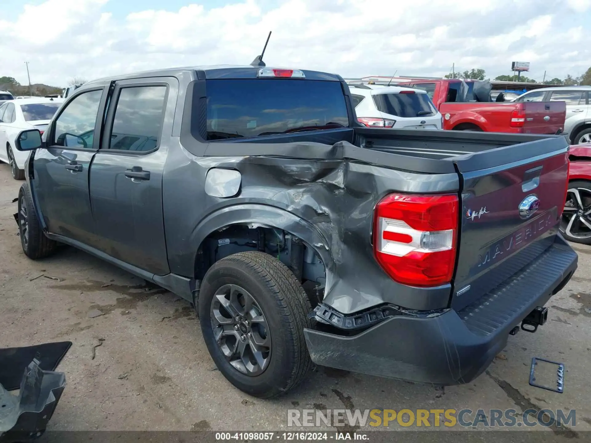 3 Photograph of a damaged car 3FTTW8H36RRB33254 FORD MAVERICK 2024