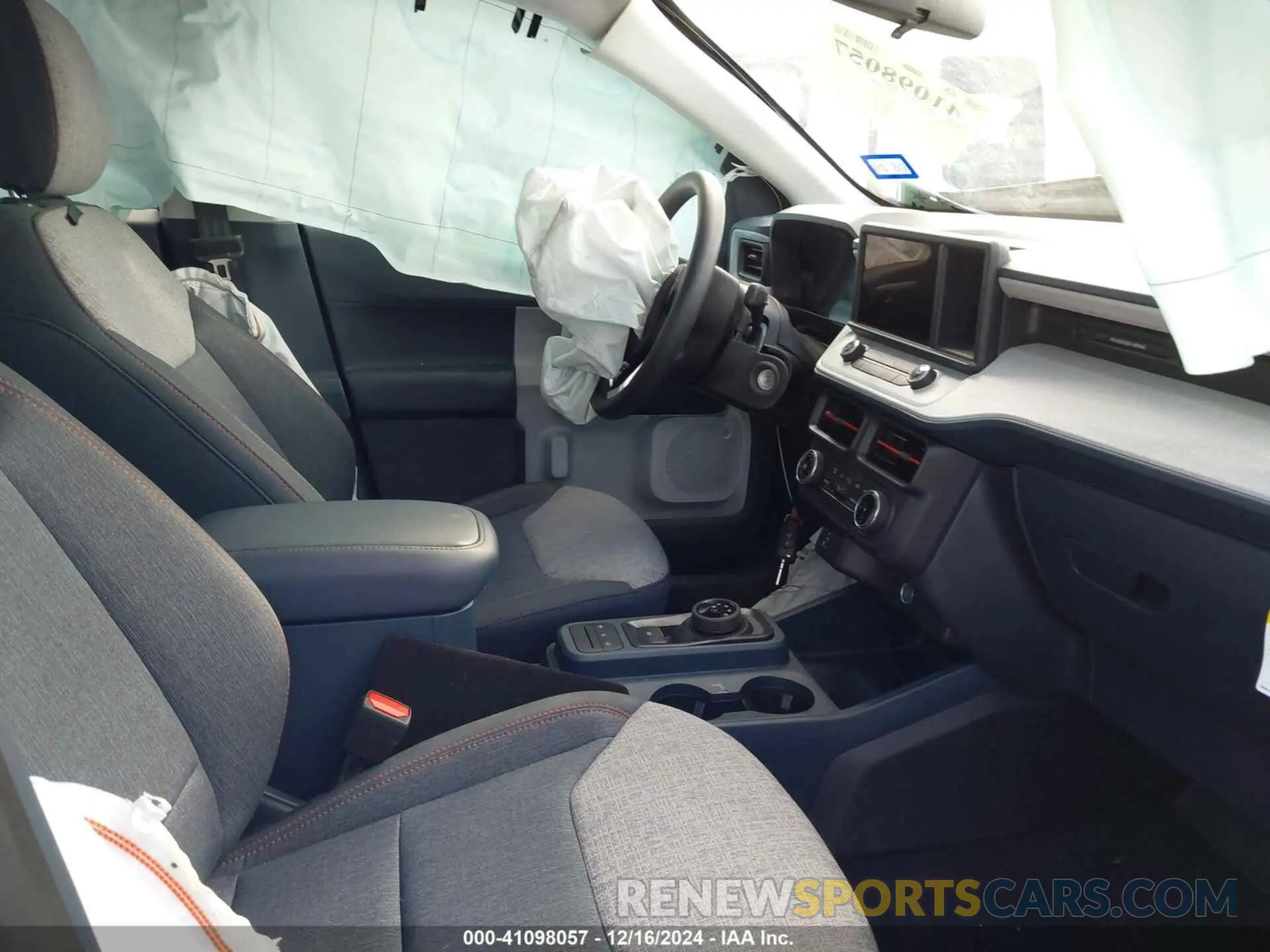 5 Photograph of a damaged car 3FTTW8H36RRB33254 FORD MAVERICK 2024