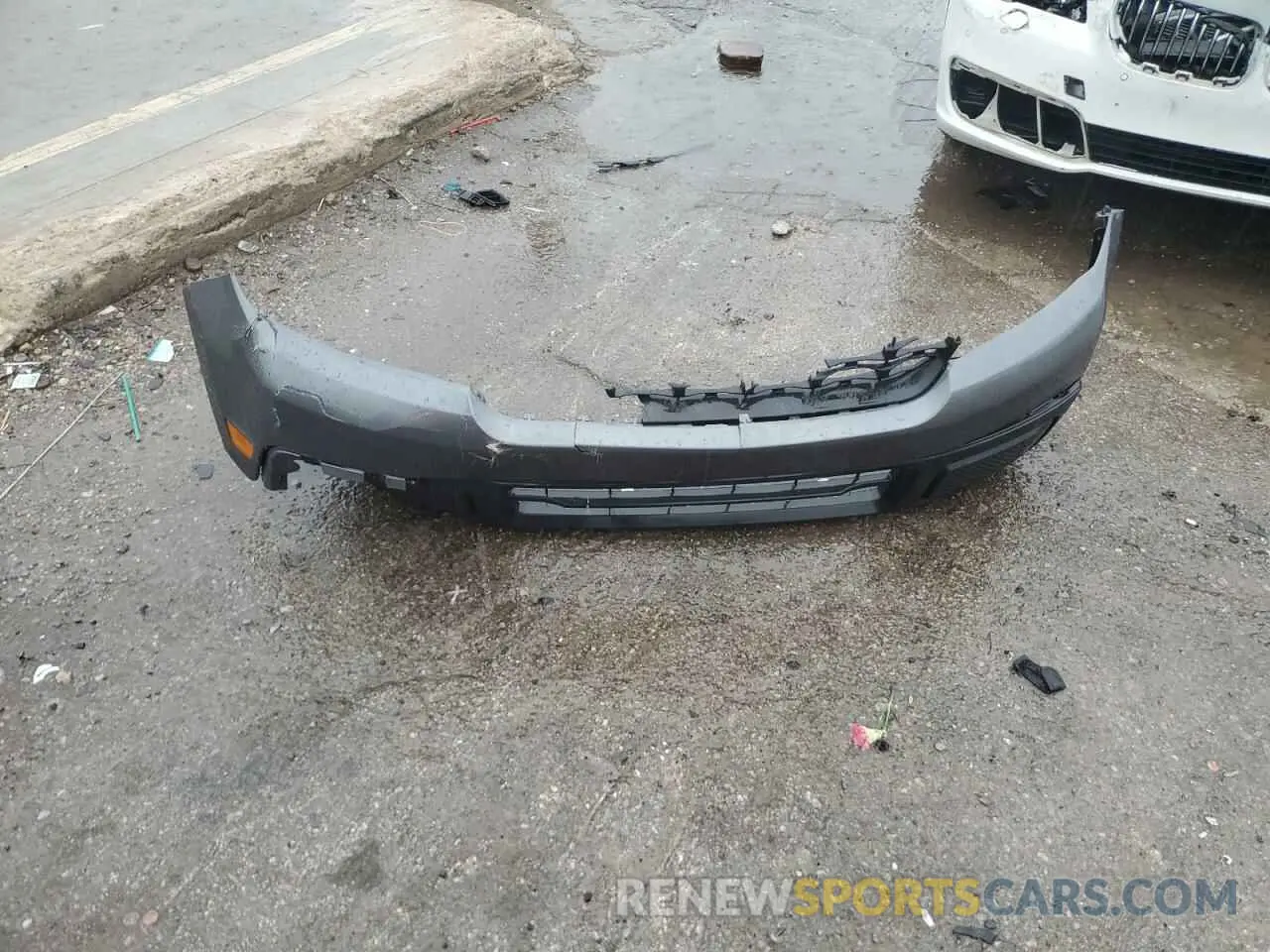 12 Photograph of a damaged car 3FTTW8H36RRB56923 FORD MAVERICK 2024