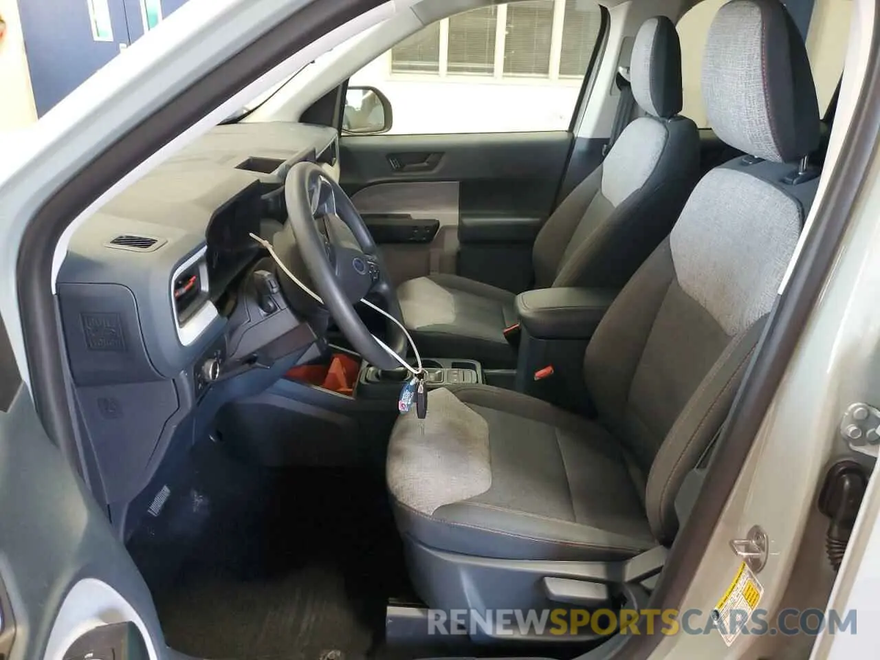 7 Photograph of a damaged car 3FTTW8H37RRB10114 FORD MAVERICK 2024