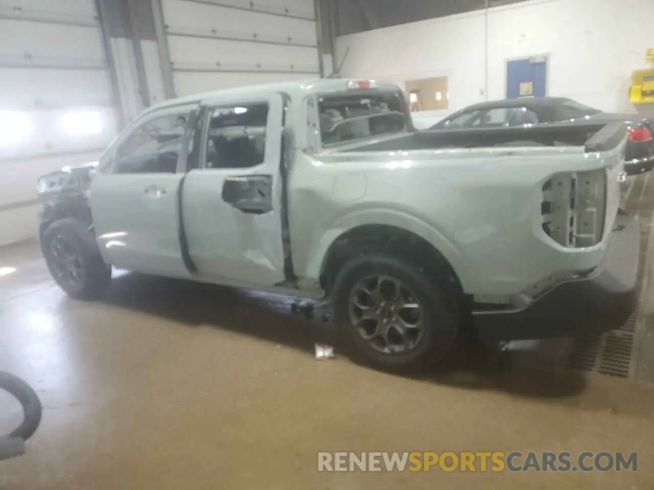 2 Photograph of a damaged car 3FTTW8H38RRA81366 FORD MAVERICK 2024