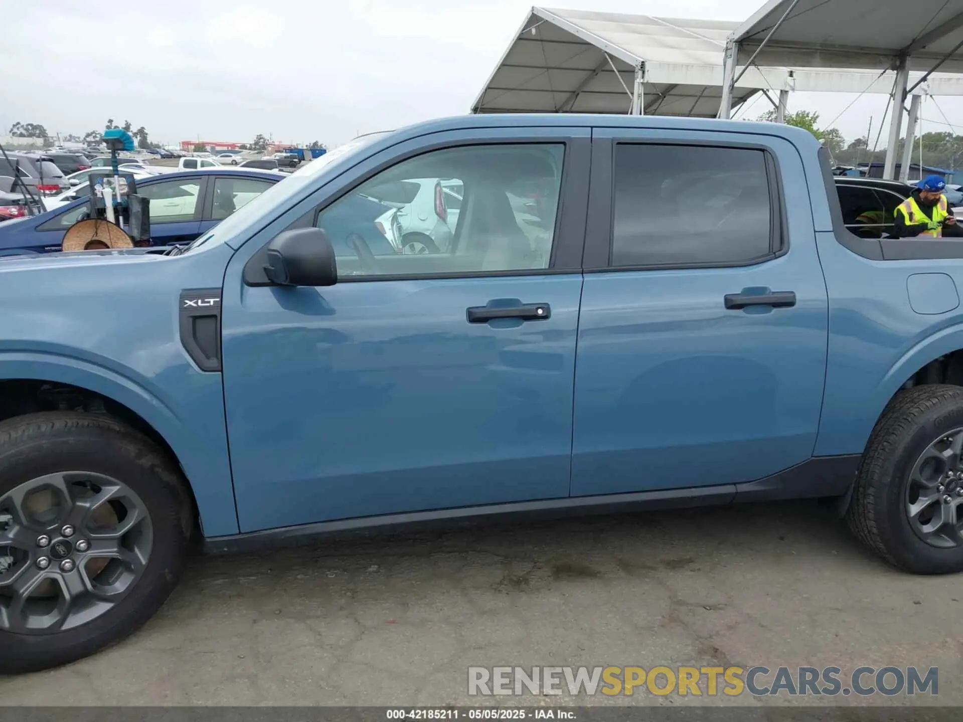 14 Photograph of a damaged car 3FTTW8H38RRB23485 FORD MAVERICK 2024