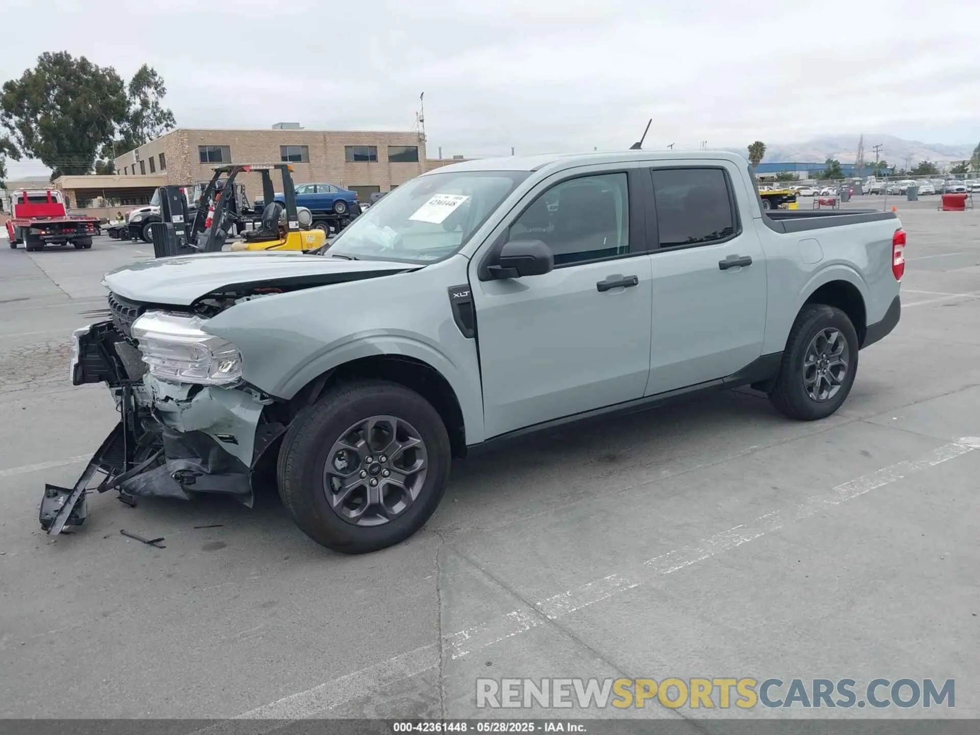 2 Photograph of a damaged car 3FTTW8H38RRB54638 FORD MAVERICK 2024