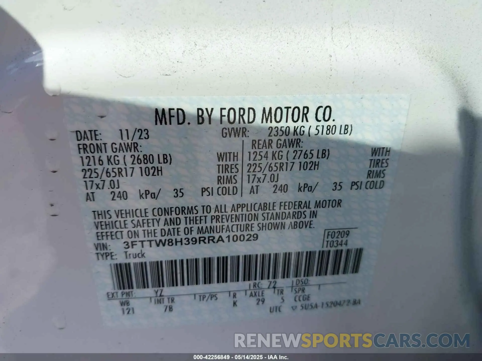 9 Photograph of a damaged car 3FTTW8H39RRA10029 FORD MAVERICK 2024