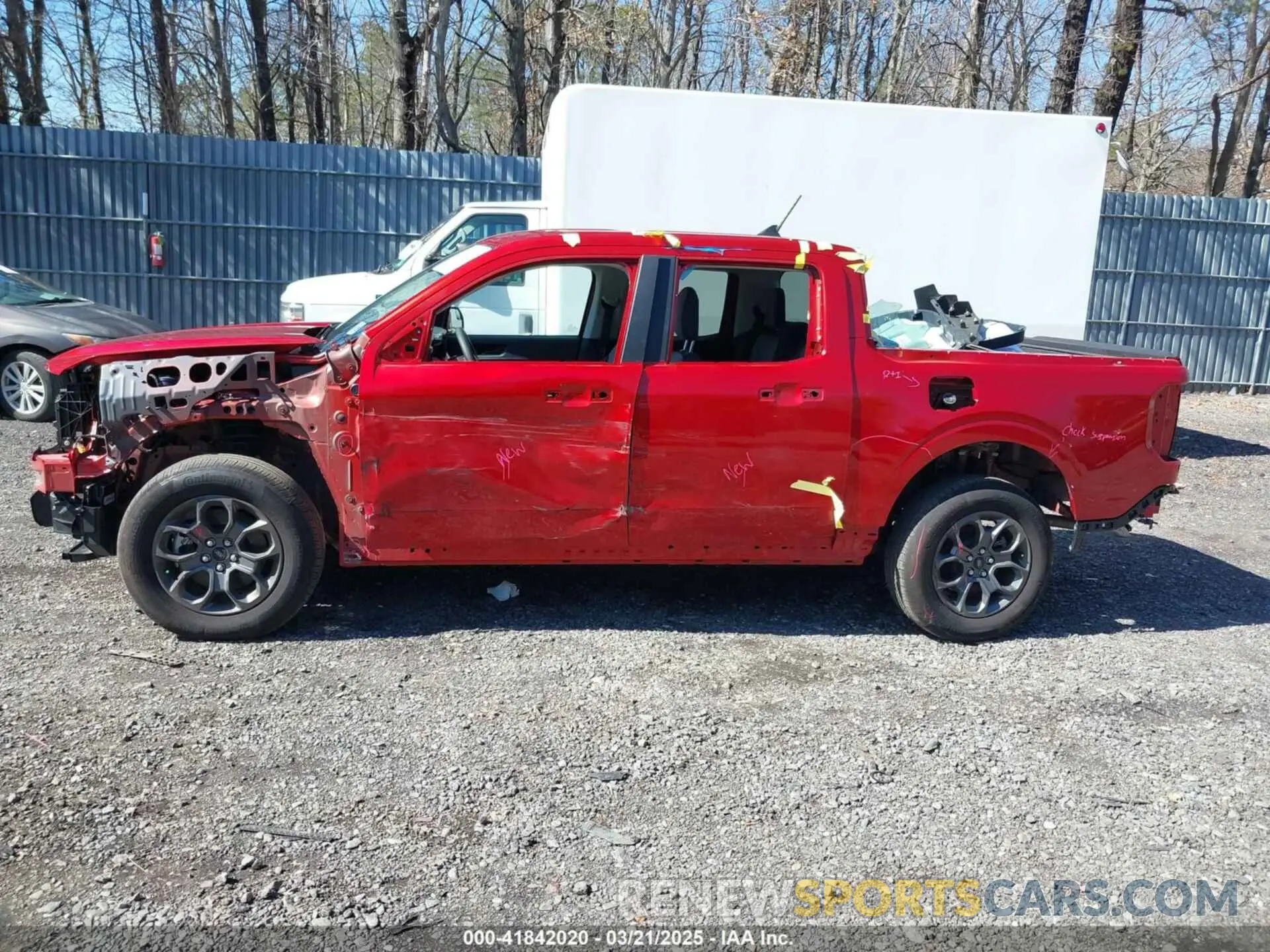 14 Photograph of a damaged car 3FTTW8H94RRA90358 FORD MAVERICK 2024