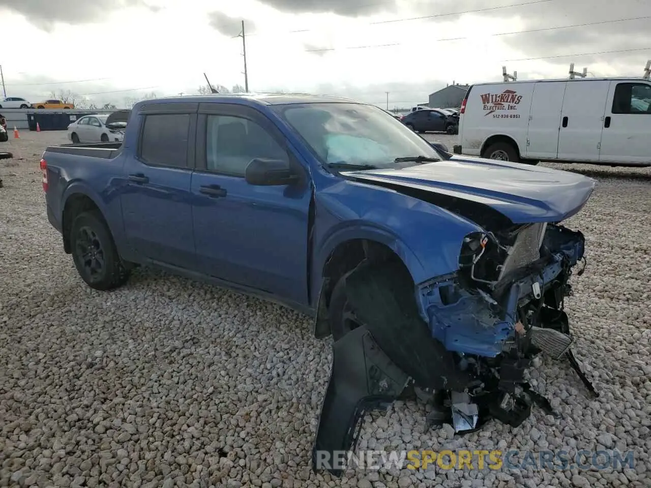 4 Photograph of a damaged car 3FTTW8H99RRA26834 FORD MAVERICK 2024